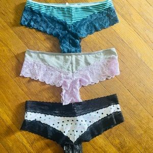 NWT’S Victoria’s Secret Panties